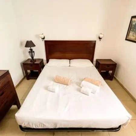 San Antonio Villa Corralejo