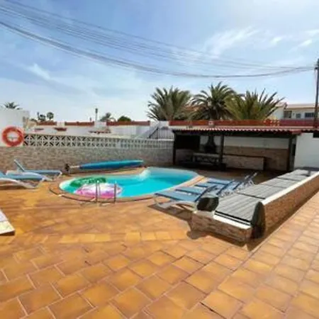 Beachfront Villa San Antonio With Private Heated Pool Bbq In The Heart Of Corralejo By Amazzzing Travel